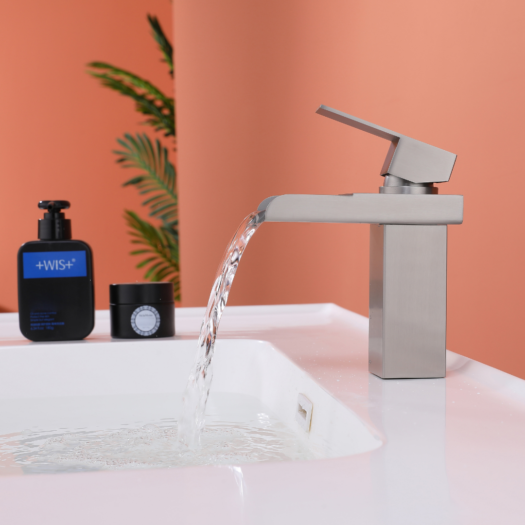 Robinet cascade pour salle de bain